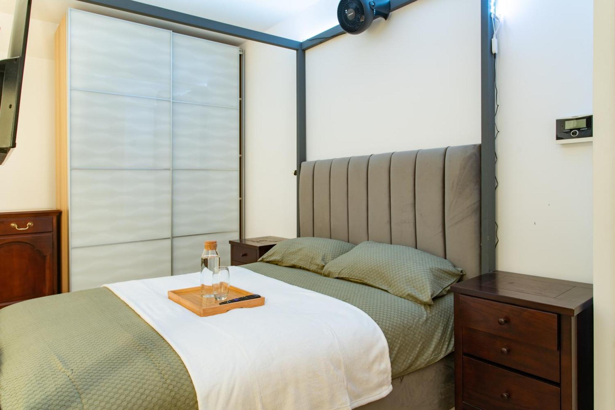 Modern 2Bed Pad W/ Hot Tub Villa Barking  Eksteriør billede